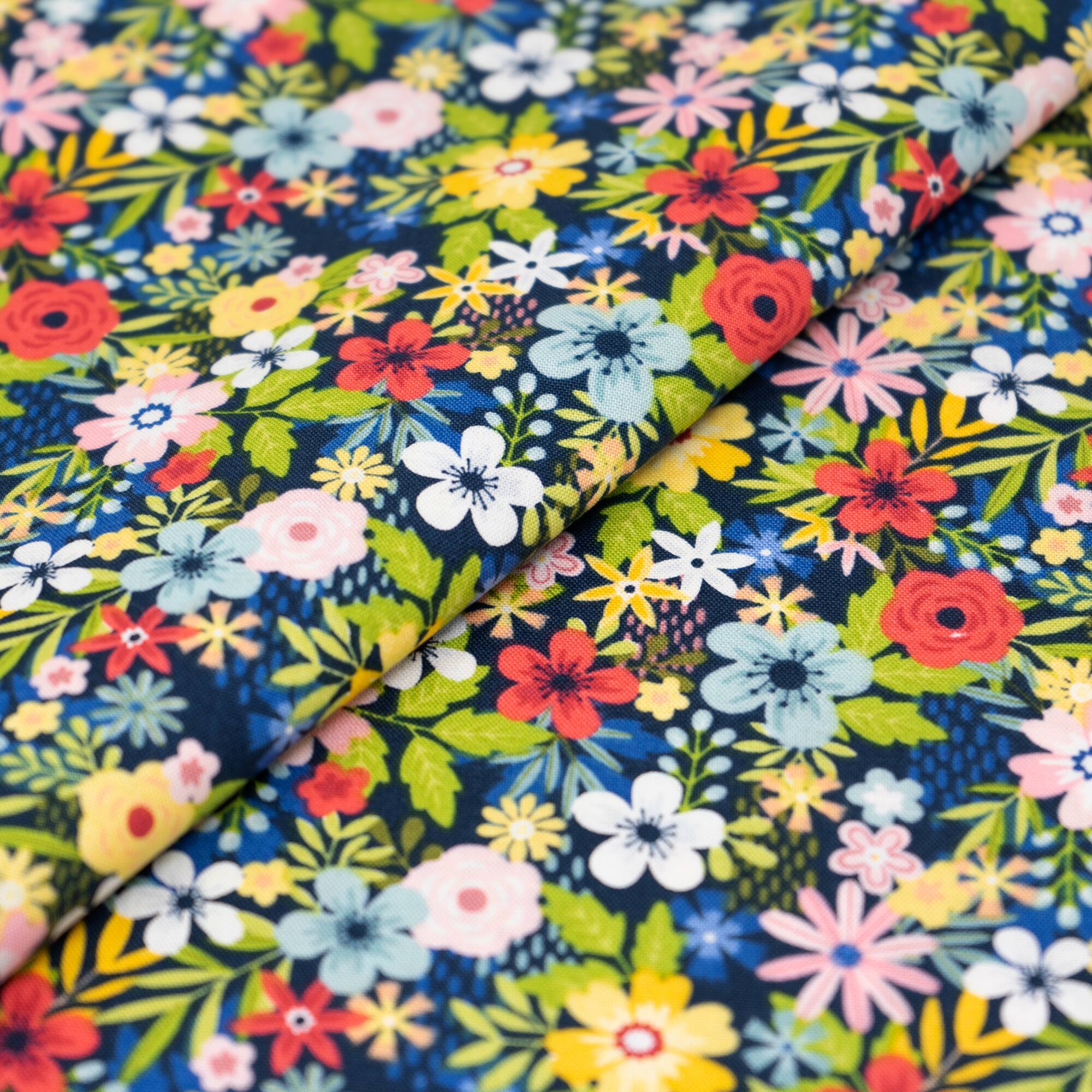 SINGER Patriotic Navy Floral Cotton Fabric